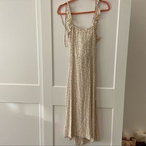 Floral MIDI dress with cutouts